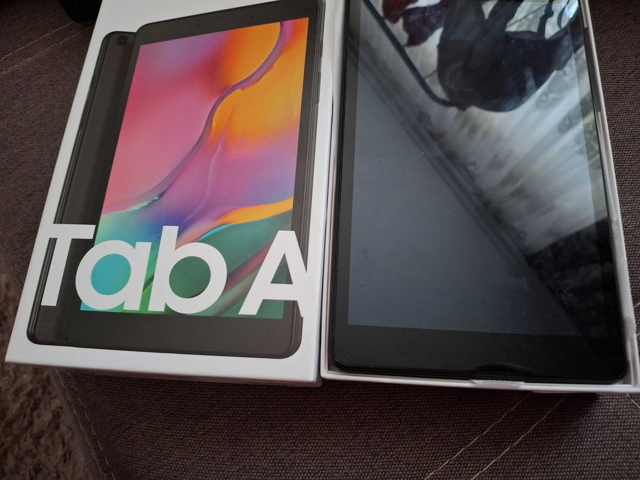 Продам планшет Tab A8