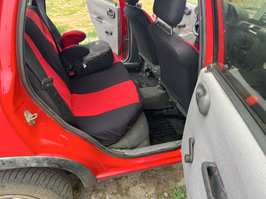 Автомобіль Opel Corsa