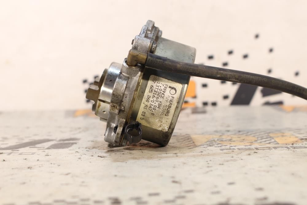 Depressor dos travões / bomba de vácuo BMW 1 (F20)