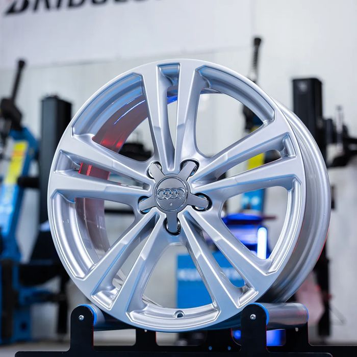 NOWE ORYGINALNE Koła Audi 18" A3 A4 A6 A8 Q2 Q3 TT