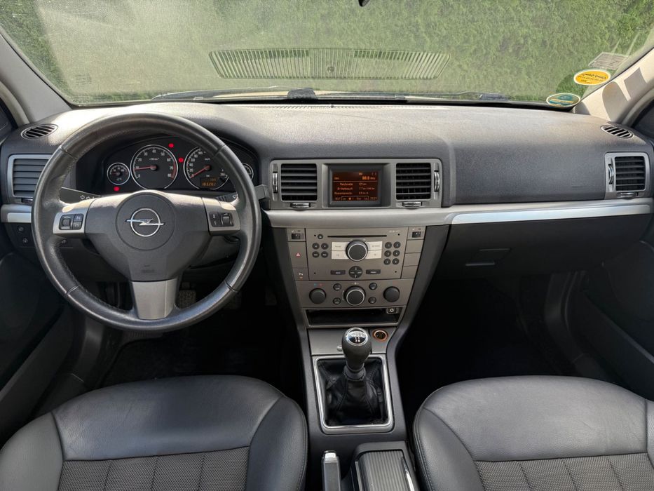 OPEL SIGNUM 1.8 140 Stan Bdb Alu Klima Czujniki Skóra