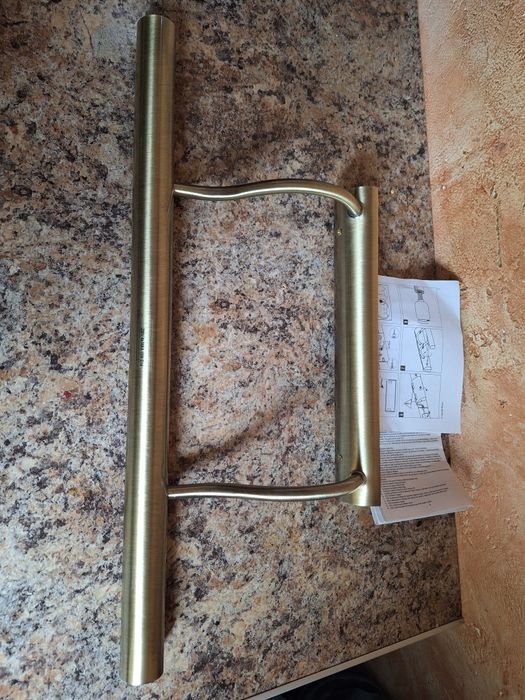 Lampa galeryjka w kolorze stare złoto