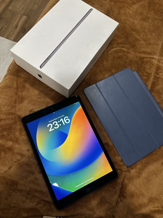 iPad 7ª Geração 128GB – Como Novo + Capa