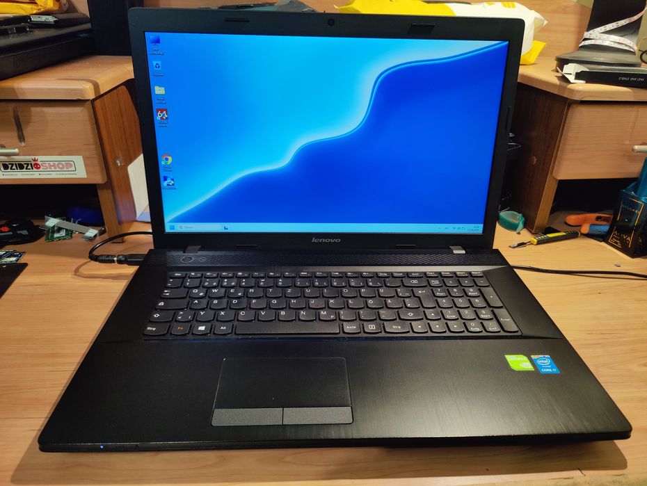 Ноутбук Lenovo g710. Core i7, 8gb, geforce 2gb, 2tb.