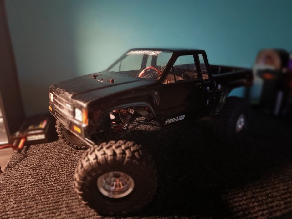 RC crawler em muito bom estado