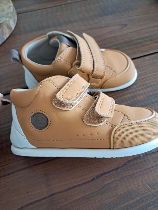 Bota Mayoral Camel barefoot T.24