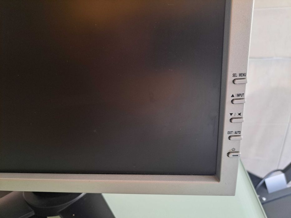 Fujitsu 19 Monitor437397273833656322