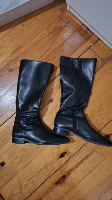 Botas e Tennis usados