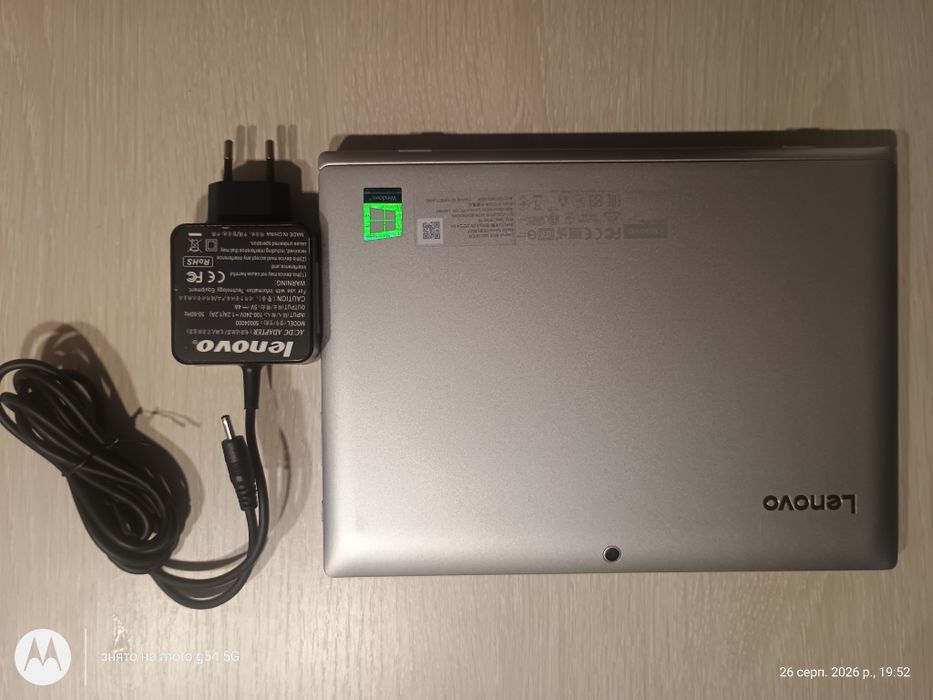 Планшет-ноутбук 2-в-1 Lenovo Miix 320-10ICR 4/64GB Windows 10 з підтримкою SIM 4G LTE