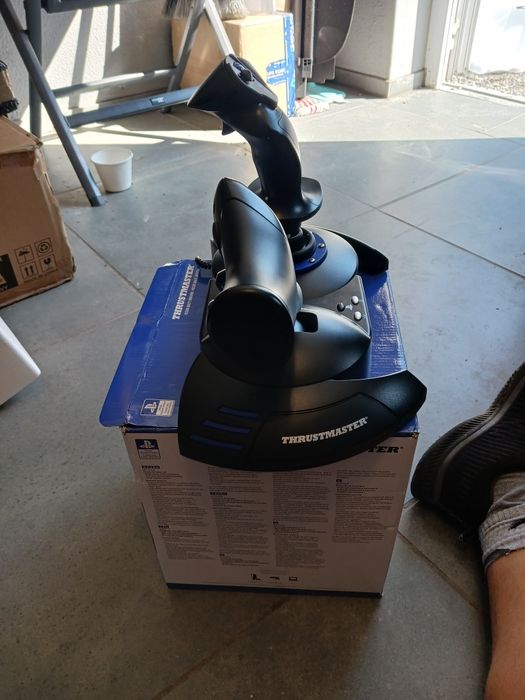 Thrustmaster T.Flight Hotas 4