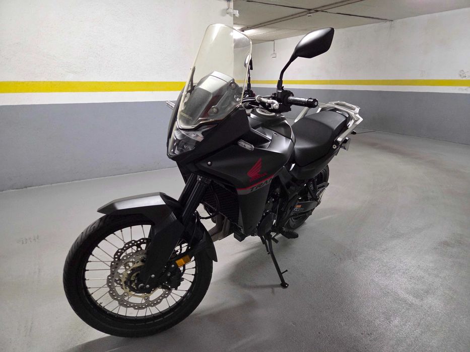Honda Transalp750, 2024, 20000km e garantia total Honda até 11/2027