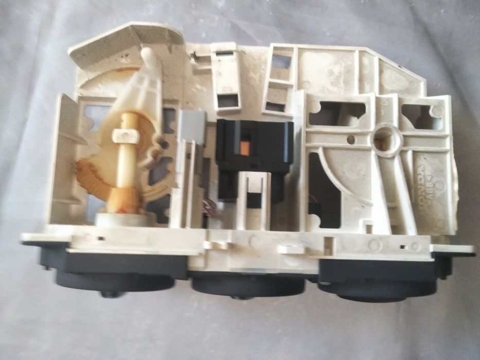 Controlo de sofagem e ar condicionado Honda Civic  1.4 2003