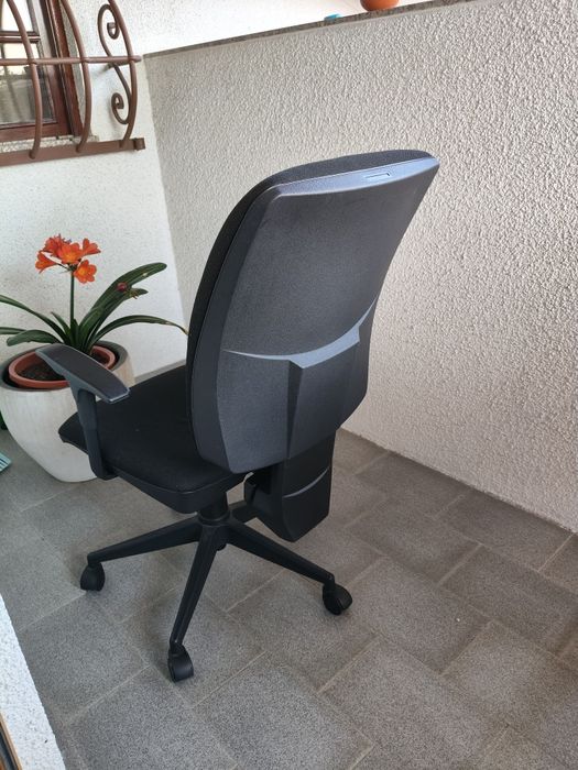 Mesa + cadeira secretária
