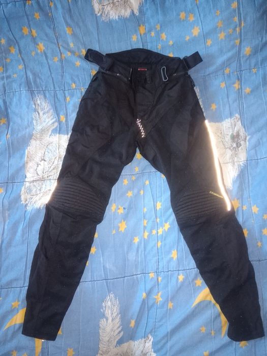 Продам мотоштаны Shoei