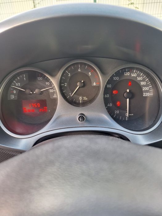 Oportunidade particular  vende Seat Leon 1.9 TDI 105cv