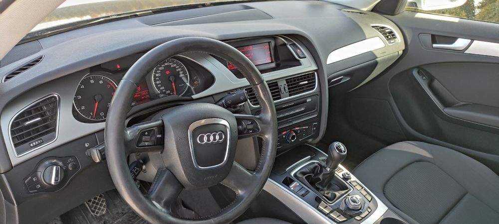 Audi A4 B8 1.8 benzyna