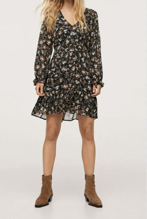 Стильне плаття mango