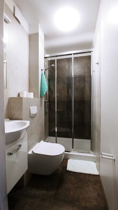 Poznań ładne Pokoje wynajem lub całe piętro dla firmy na wyłączność FV