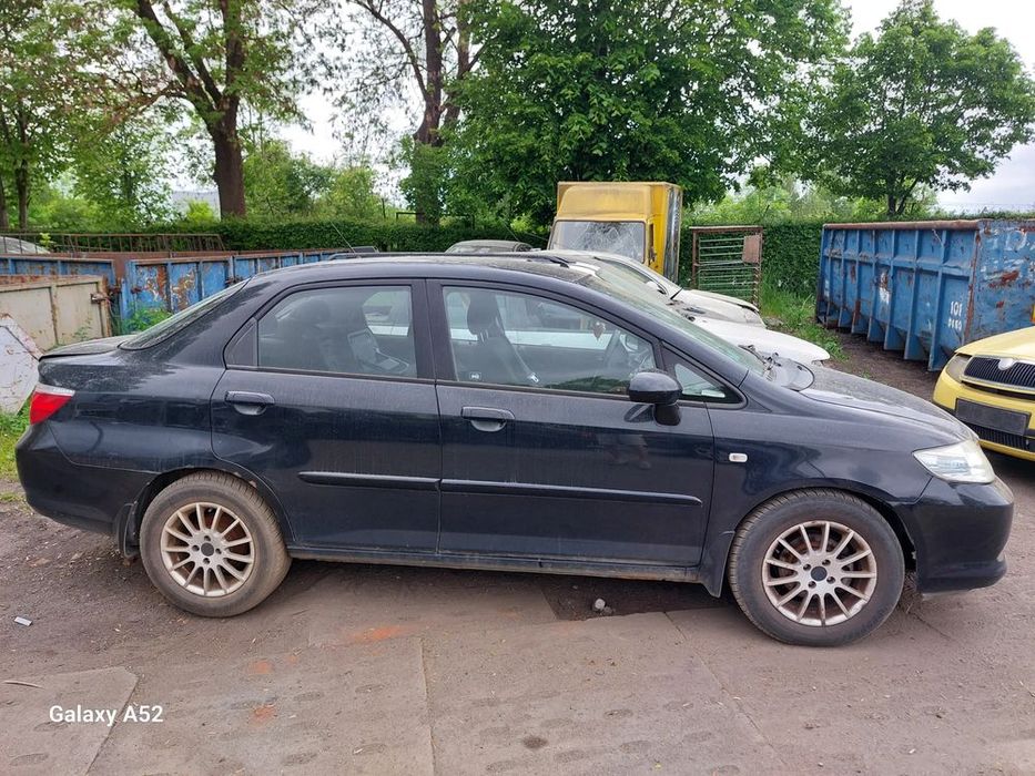zderzak honda city 1,4b 08r. maska,lampy,drzwi,klapa..