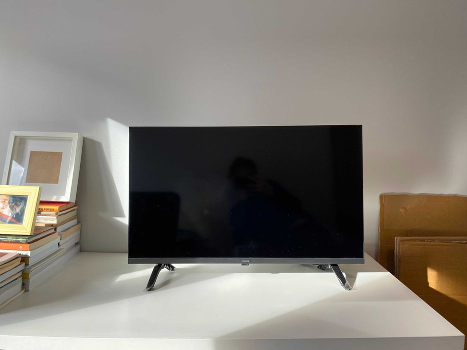 TV Philips 32" HD Smart TV