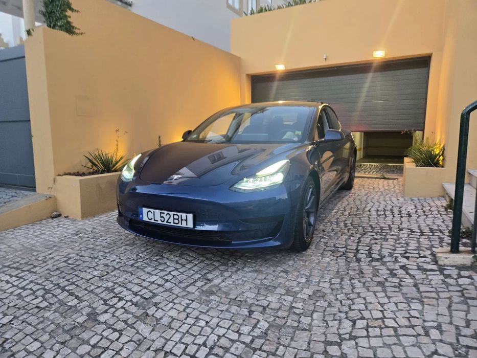 Tesla Model 3 Standard Range Plus RWD