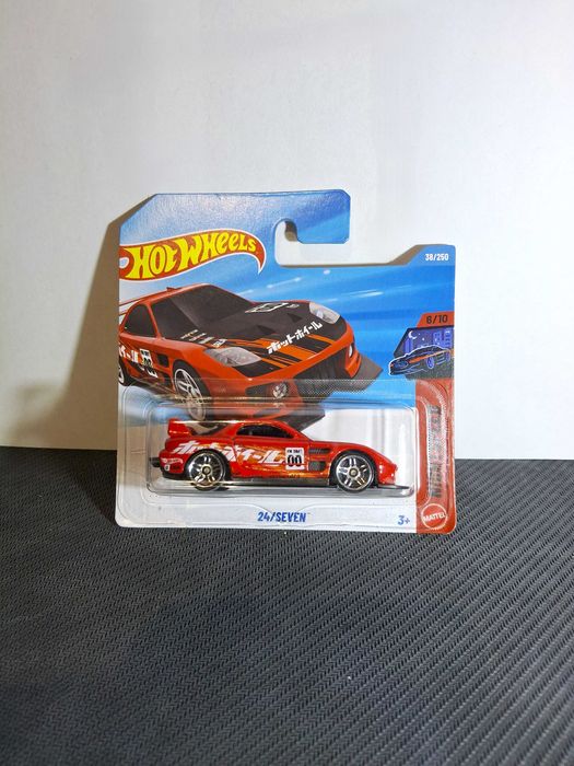 Hot Wheels Seven