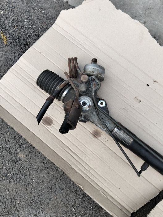 Рульова рейка гідравлічна Volkswagen Passat B 5 Фольсваген Пассат