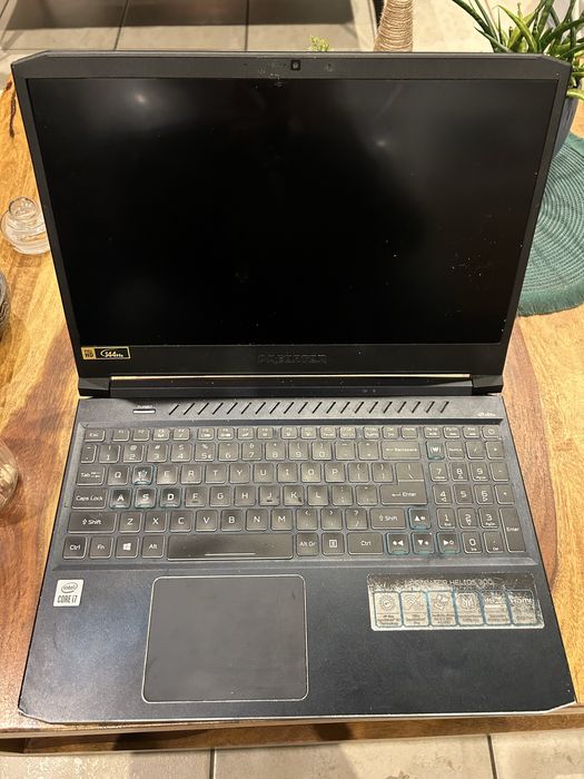 Acer Predator i7-10750H, 16GB RAM, GeForce RTX 3060