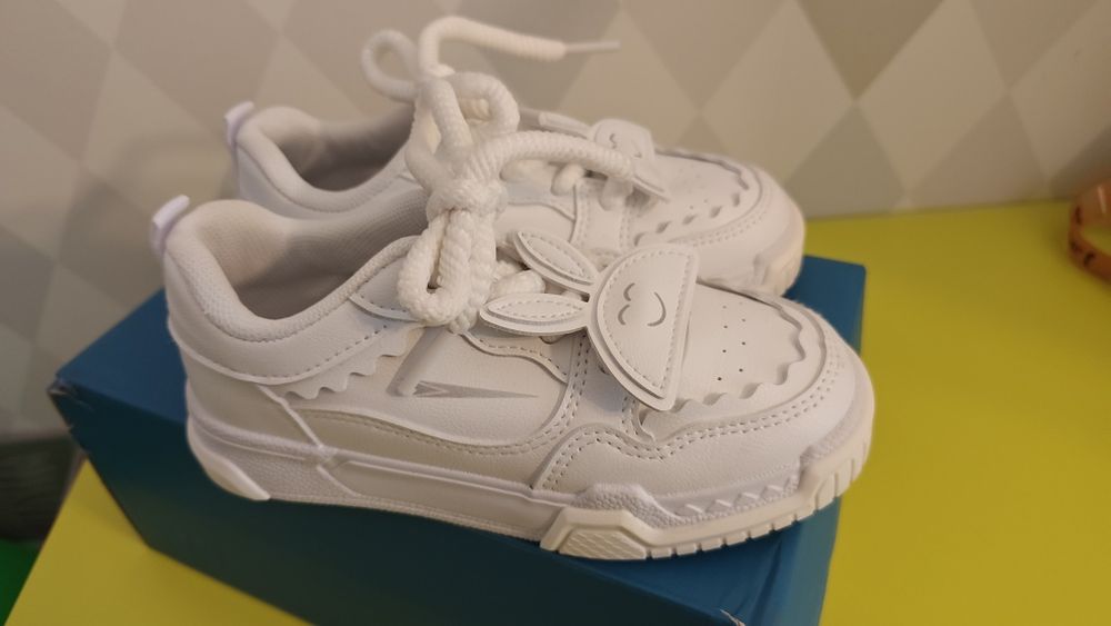 Nowe buty sneakersy Sprandi 18.5 cm