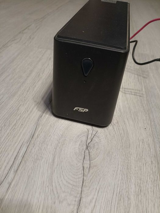 Продам упс FSP EP 850