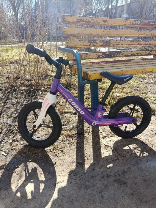 Продам Беговел+самокат