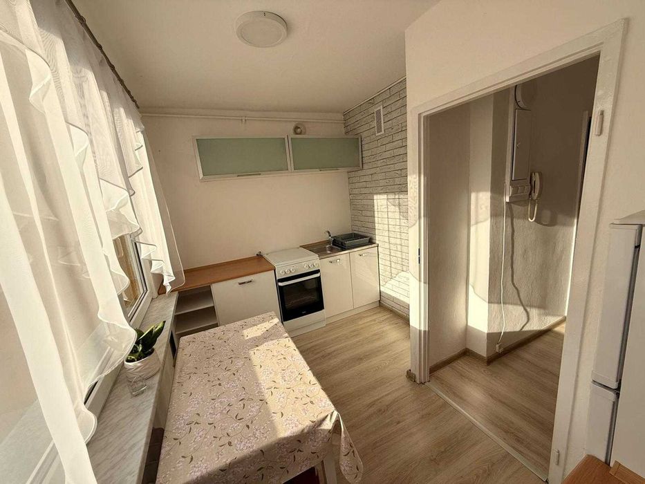 Funkcjonalne mieszkanie 34 m2 balkon + piwnica ( BEZ POŚREDNIKÓW )
