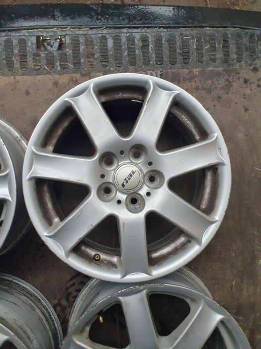 Felgi Aluminiowe 16" Ford Galaxy Vw Sharan 5x112 ET48