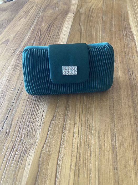 Clutch nova , lindíssima