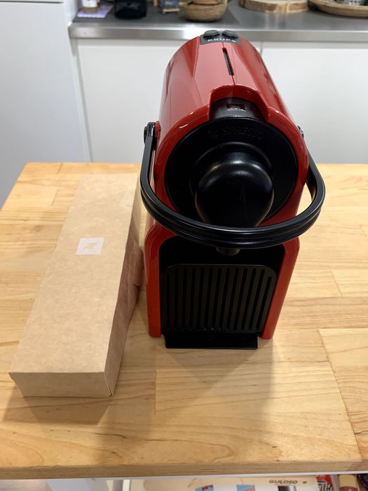 Máquina de Café Krups Nespresso