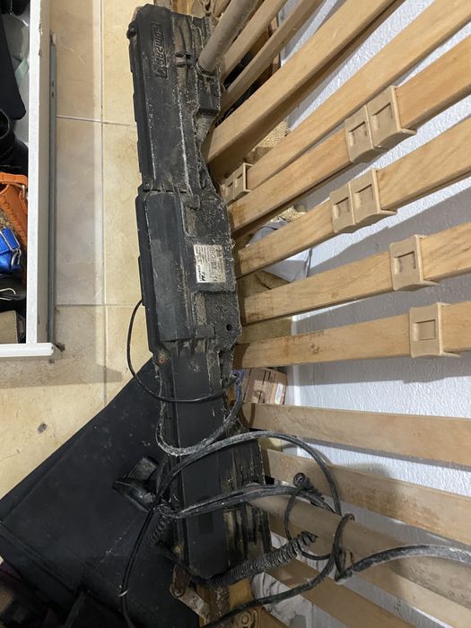 Estrado de cama com motor