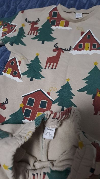 Костюм кофтинка штани для хлопчика 104 новорічний