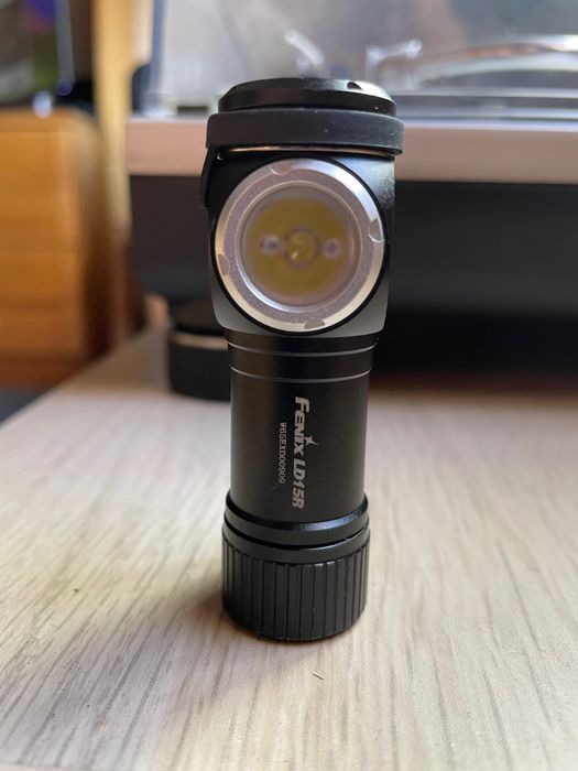 Vendo lanterna Fenix LD15R