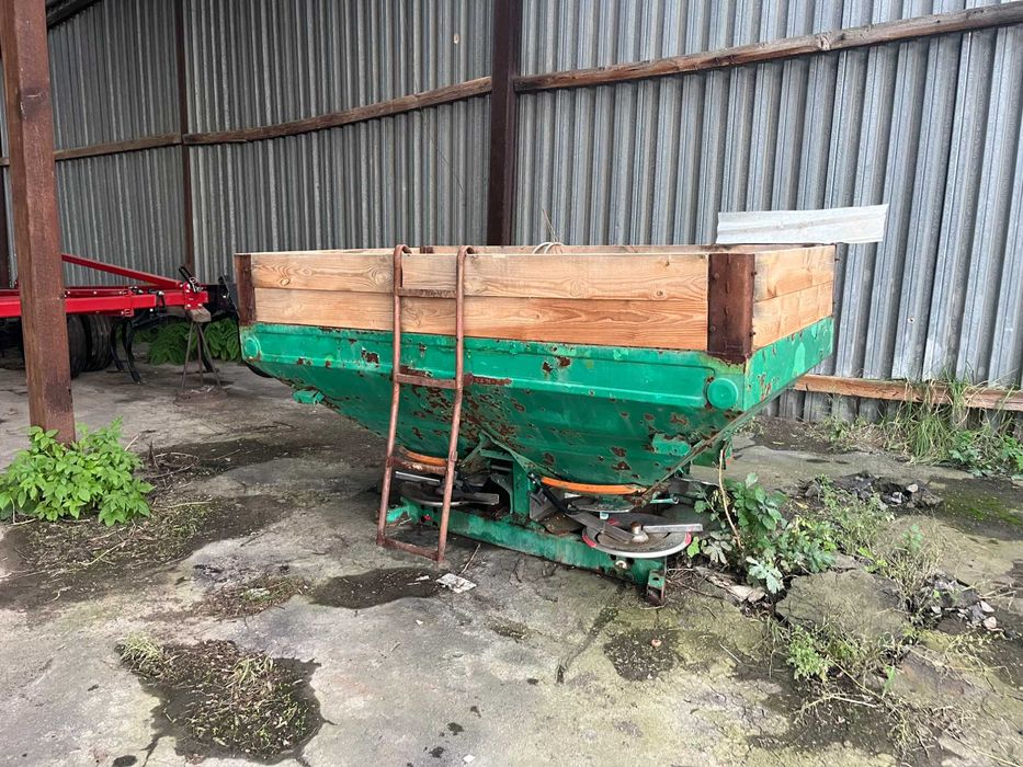 Розкидачі мінеральних добрив Amazone ZAM-18, 2008р