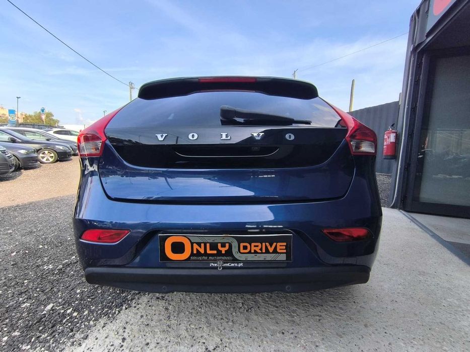 Volvo V40 1.6D2 115CV GPS Pele Vidros Escuros