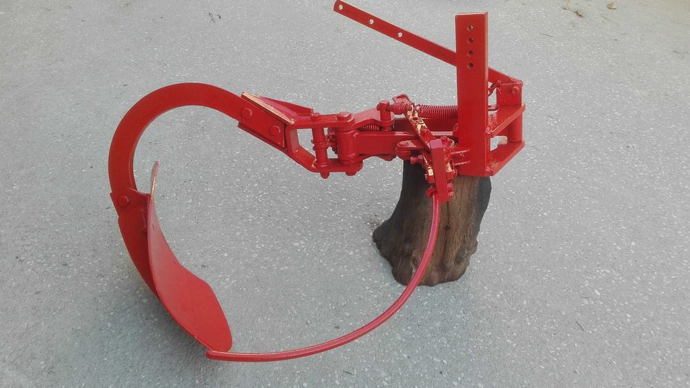 Descavadeira Mecânica para Vinha