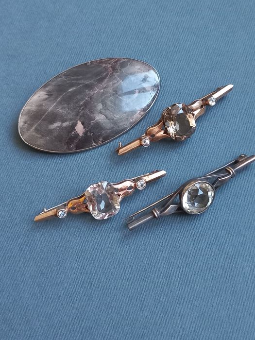 Броши серебро 875проба и 84 проба