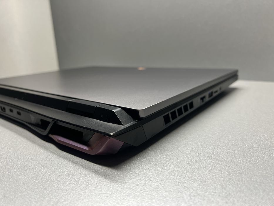 5 Acer Helios Neo 16 PHN16-71-73RR i7-13700HX/16/1Tb/RTX4060/16,0/165