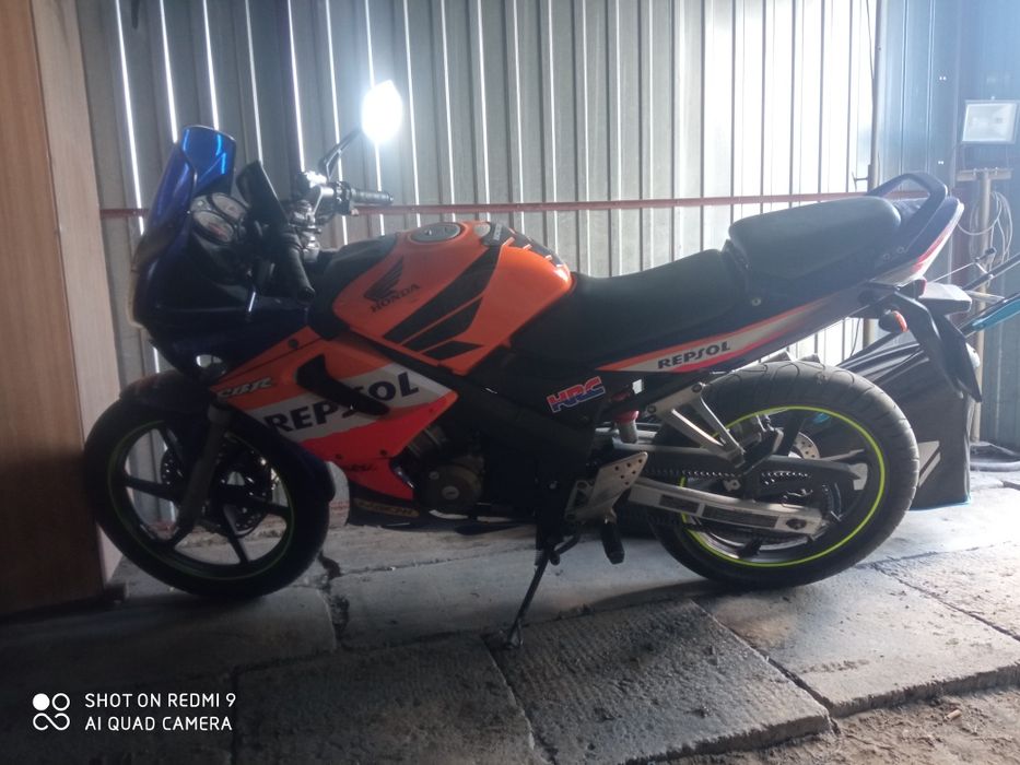 Honda   cbr  125