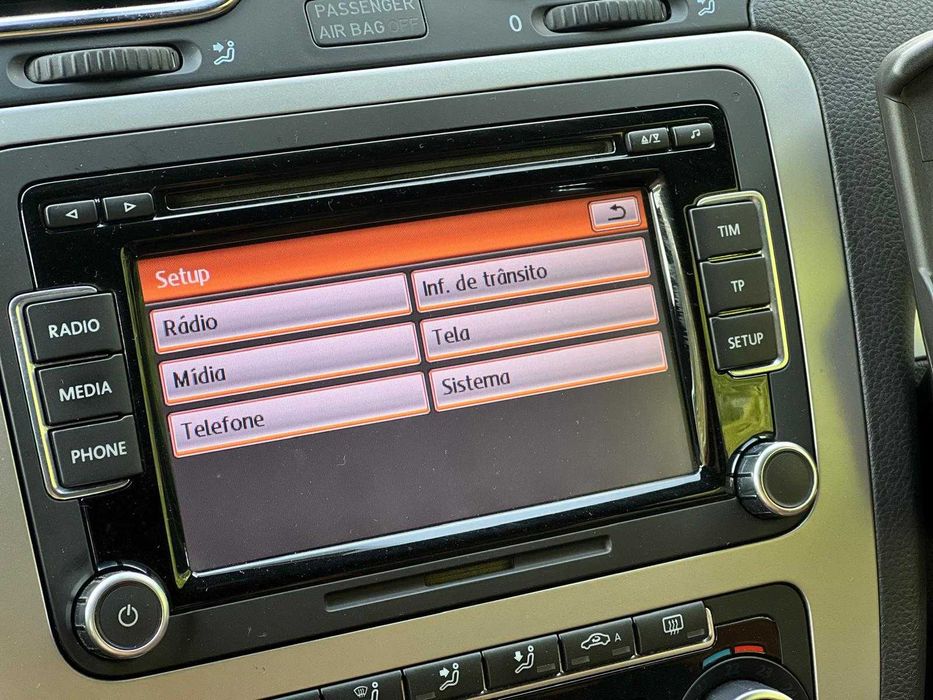 Volkswagen Scirocco 2.0 TDi NACIONAL