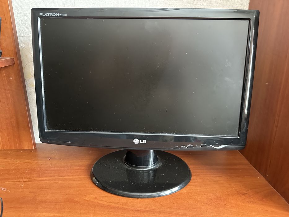 Монитор lg 19 дюймов