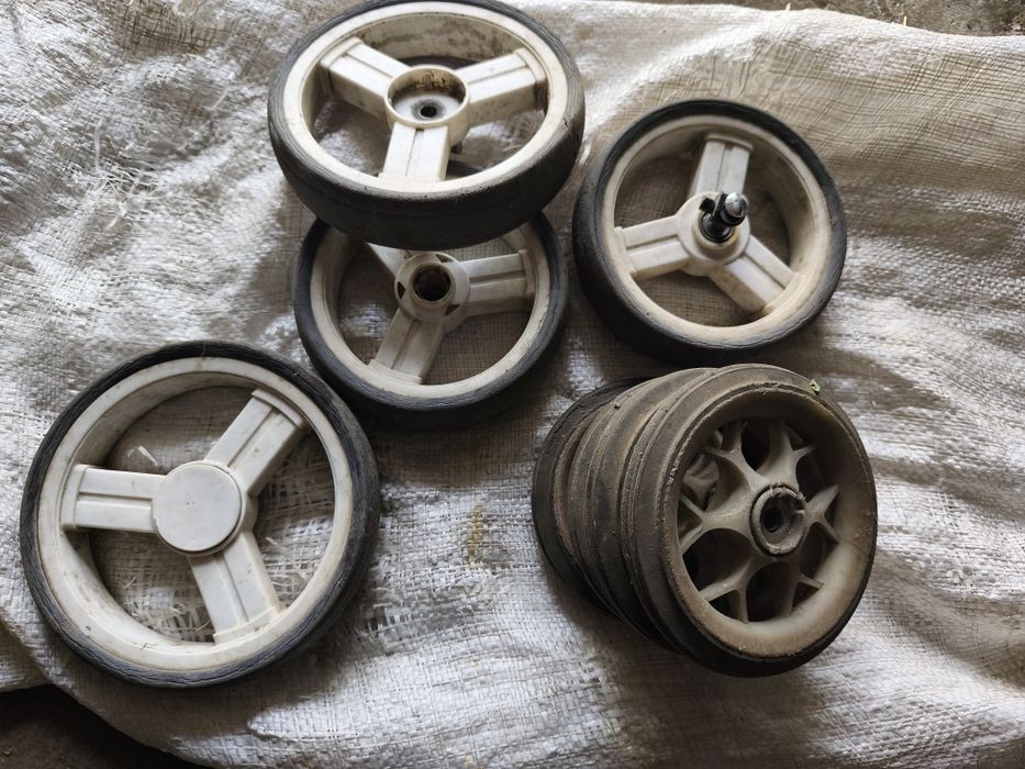 Колеса для тачки