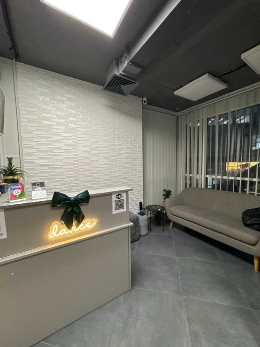 Продаж комерційного приміщення з орендарем ( Танці )