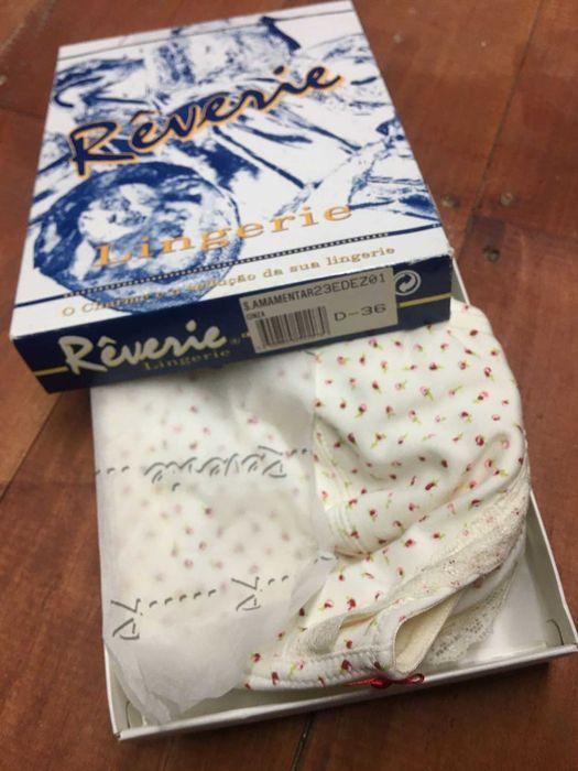 Soutien de Amamentação (36 D) - Novo, na embalagem