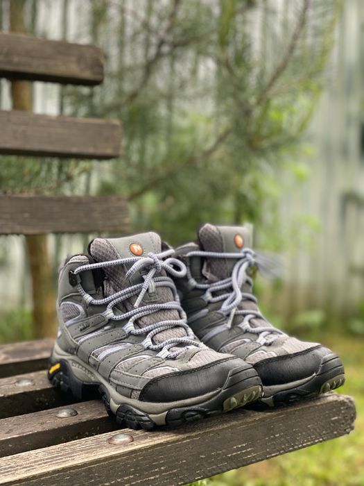 Жіночі трекінгові черевики Merrell Moab2 mid gtx Vibram (р.38.5 / 25см)